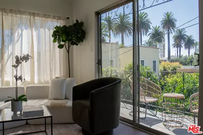 4579 Ambrose Ave #8, Los Angeles, CA 90027 - Photo 13