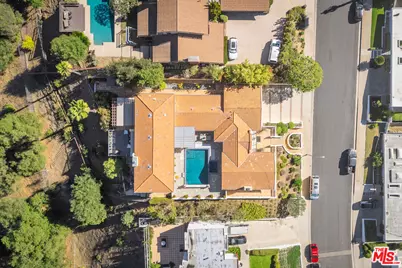 2315 N Hobart Blvd, Los Angeles, CA 90027 - Photo 25