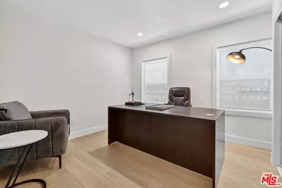 313 S Sycamore Ave, Los Angeles, CA 90036 - Photo 21