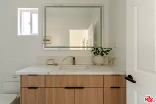 655 N La Fayette Park Pl, Los Angeles, CA 90026 - Photo 19
