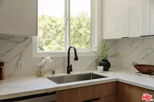 655 N La Fayette Park Pl, Los Angeles, CA 90026 - Photo 9