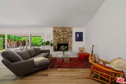 22429 Bessemer St, Los Angeles, CA 91367 - Photo 5