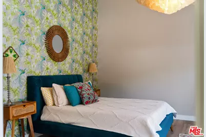 22429 Bessemer St, Los Angeles, CA 91367 - Photo 25