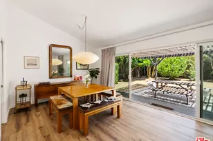 22429 Bessemer St, Los Angeles, CA 91367 - Photo 9
