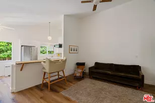 22429 Bessemer St, Los Angeles, CA 91367 - Photo 41
