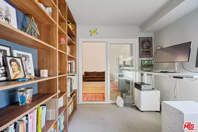 22429 Bessemer St, Los Angeles, CA 91367 - Photo 45