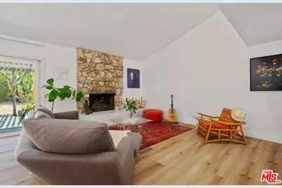 22429 Bessemer St, Los Angeles, CA 91367 - Photo 7