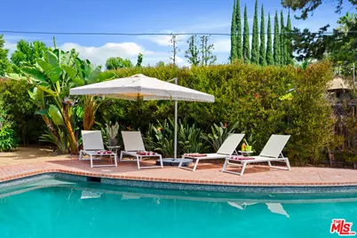 22429 Bessemer St, Los Angeles, CA 91367 - Photo 9