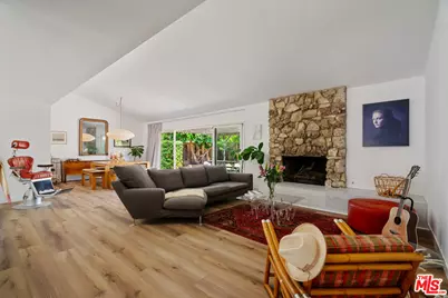 22429 Bessemer St, Los Angeles, CA 91367 - Photo 7