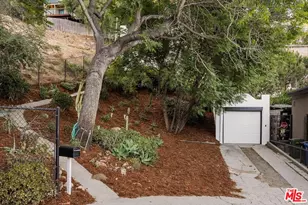 2258 Fair Oak View Ter, Los Angeles, CA 90039 - Photo 19