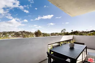 3256 Colony Cir, Los Angeles, CA 90027 - Photo 9