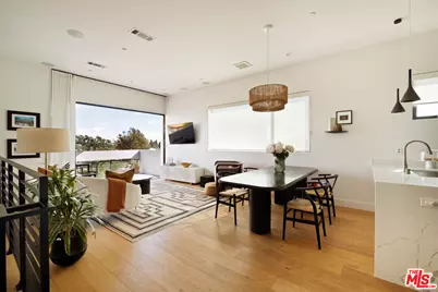 3256 Colony Cir, Los Angeles, CA 90027 - Photo 11