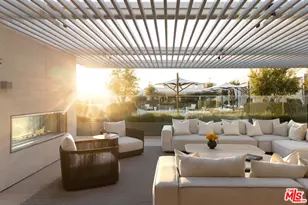 9200 Wilshire Blvd, Beverly Hills, CA 90212 - Photo 19