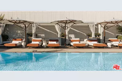 9200 Wilshire Blvd #306W, Beverly Hills, CA 90212 - Photo 13
