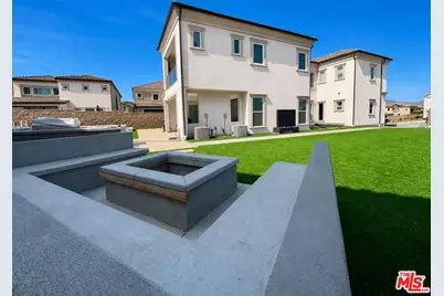 12316 N Finch Ct, Porter Ranch, CA 91326 - Photo 11