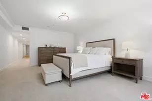 11908 Darlington Ave, Los Angeles, CA 90049 - Photo 17