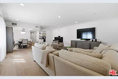 11908 Darlington Ave #203, Los Angeles, CA 90049 - Photo 11