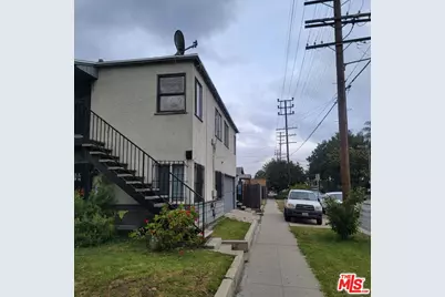 715 W 92nd St, Los Angeles, CA 90044 - Photo 3