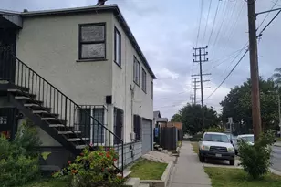 715 W 92nd St, Los Angeles, CA 90044 - Photo 3