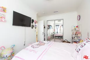 4504 Maplewood Ave, Los Angeles, CA 90004 - Photo 27