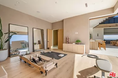 11624 Ellice St, Malibu, CA 90265 - Photo 41