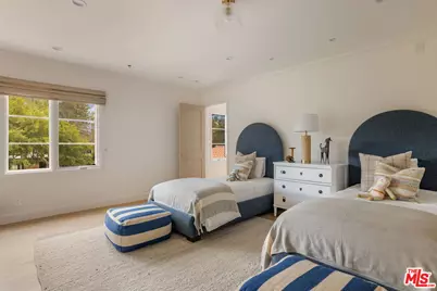 605 N Elm Dr, Beverly Hills, CA 90210 - Photo 39