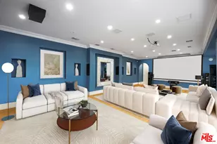 13355 Mulholland Dr, Beverly Hills, CA 90210 - Photo 21
