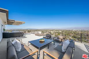 11725 Laurelwood Dr, Studio City, CA 91604 - Photo 7