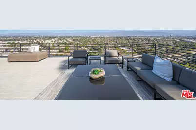 11725 Laurelwood Dr, Studio City, CA 91604 - Photo 7