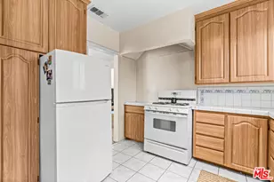 1701 La Fayette Rd, Los Angeles, CA 90019 - Photo 13
