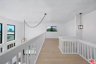 19 Sunset Ave, Venice, CA 90291 - Photo 11