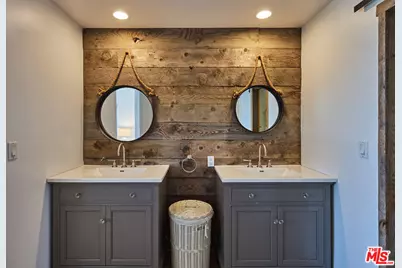 6363 Zumirez Dr, Malibu, CA 90265 - Photo 13