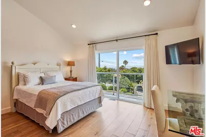 6363 Zumirez Dr, Malibu, CA 90265 - Photo 15
