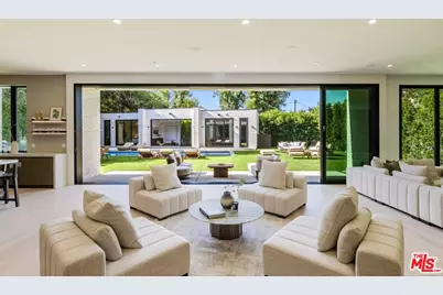 17055 Rancho St, Encino, CA 91316 - Photo 29