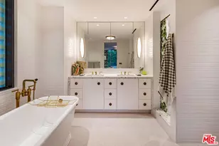 660 Club View Dr, Los Angeles, CA 90024 - Photo 55
