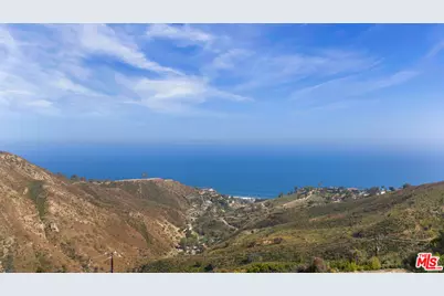 21733 Castlewood Dr, Malibu, CA 90265 - Photo 29