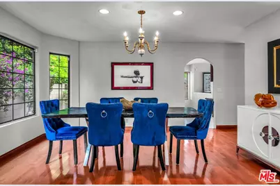 13250 Fulton Ct, Sherman Oaks, CA 91401 - Photo 7