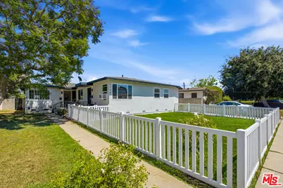 8324 Barnsley Ave, Los Angeles, CA 90045 - Photo 1