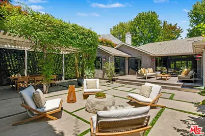 521 Loring Ave, Los Angeles, CA 90024 - Photo 57