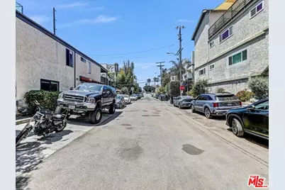 3801 Gran Corso, Marina del Rey, CA 90292 - Photo 13