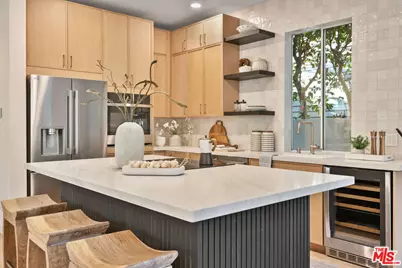 719 Nowita Pl, Venice, CA 90291 - Photo 9