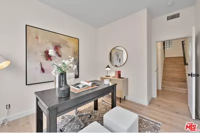 719 Nowita Pl, Venice, CA 90291 - Photo 17
