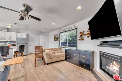 7503 White Oak Ave, Reseda, CA 91335 - Photo 39