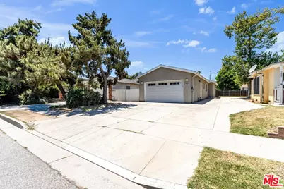 7503 White Oak Ave, Reseda, CA 91335 - Photo 33