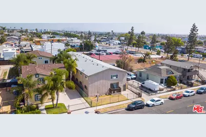 1017 W 95th St, Los Angeles, CA 90044 - Photo 5