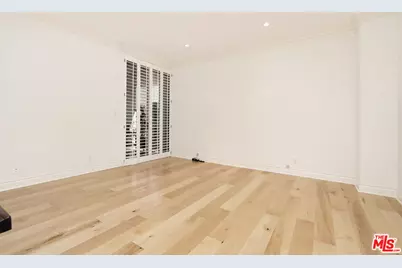 1333 S Beverly Glen #302, Los Angeles, CA 90024 - Photo 27