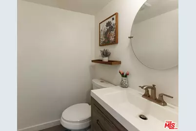 9376 Moonbeam Ave #9, Panorama City, CA 91402 - Photo 9
