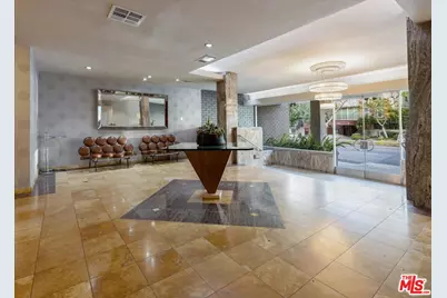 531 N Rossmore Ave #204, Los Angeles, CA 90004 - Photo 5