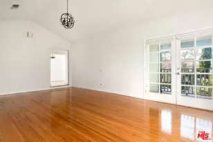 1064 S Hayworth Ave, Los Angeles, CA 90035 - Photo 7