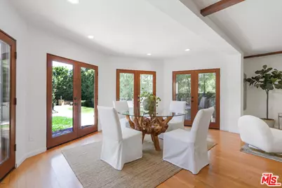 2130 Manning Ave, Los Angeles, CA 90025 - Photo 11
